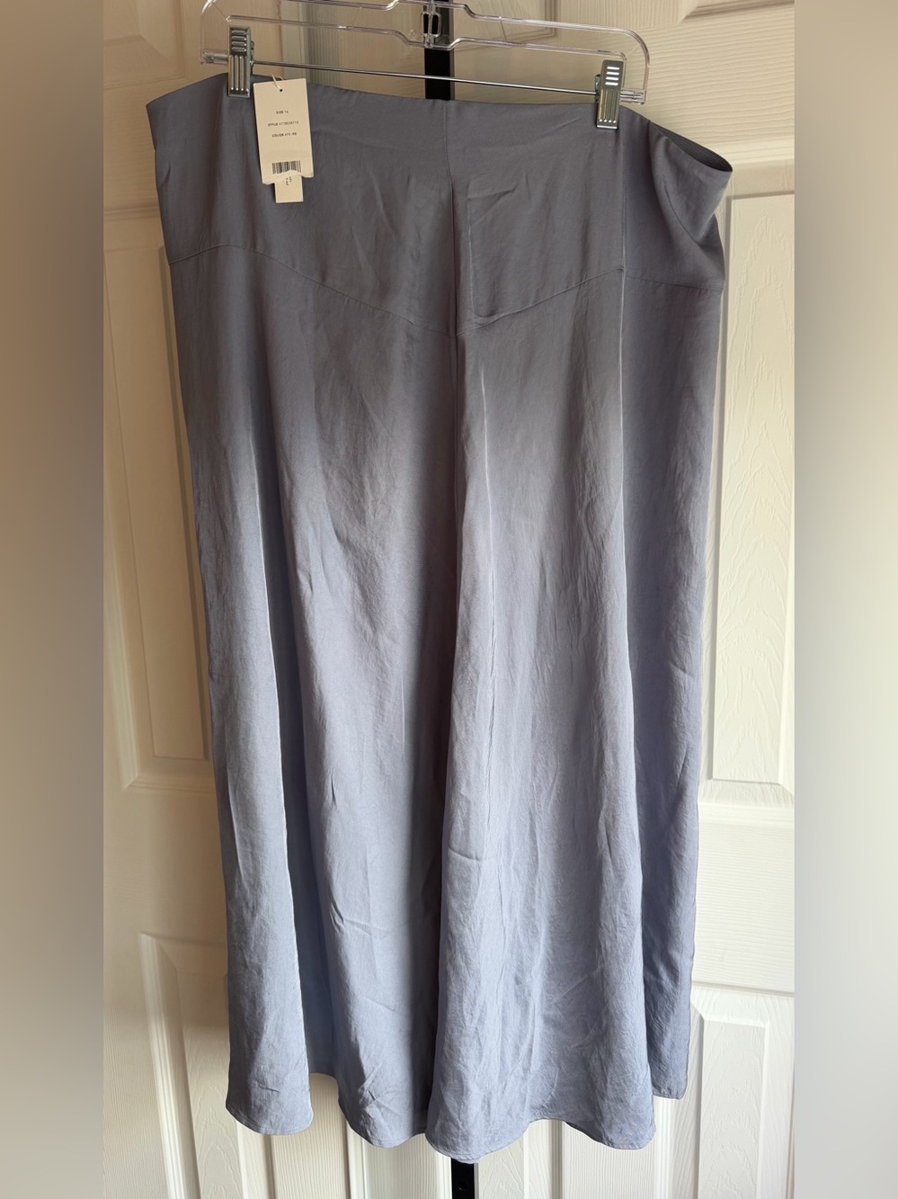 NWT VINCE Paneled Front Flutter Long Skirt In Iris Blue Size: 16 - Picture 7 of 11